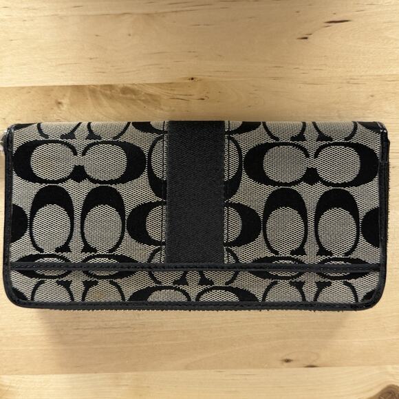 COACH Women's Signature Stripe Long Zip Around Wallet Black Tan 8" x 4" Classic - Picture 1 of 16